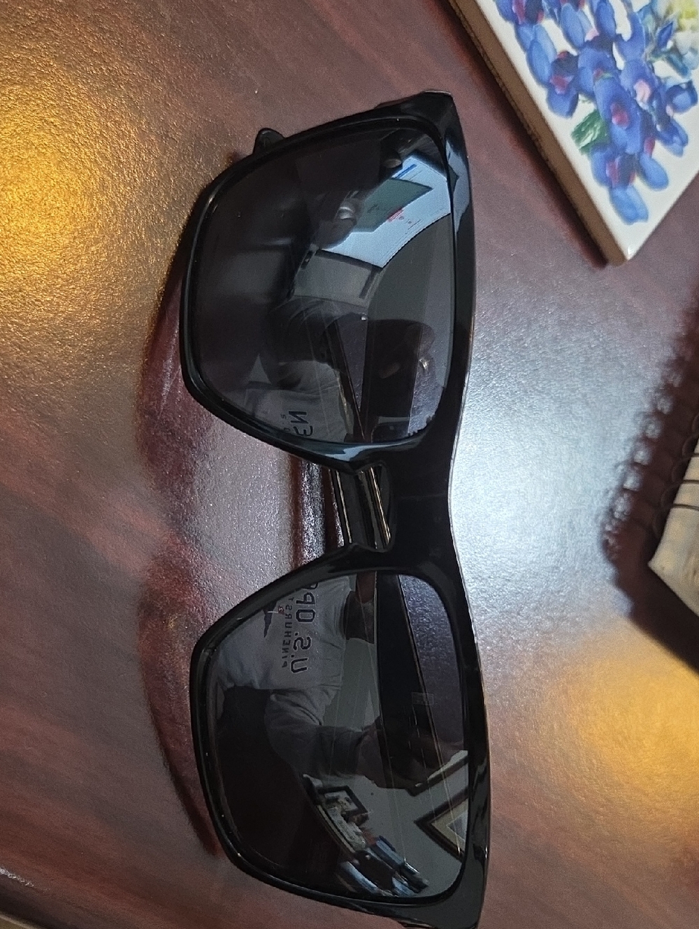 Polished Black Sunglasses - Silver XL Label